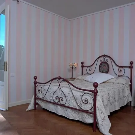 Emma Villa Marina di Pietrasanta